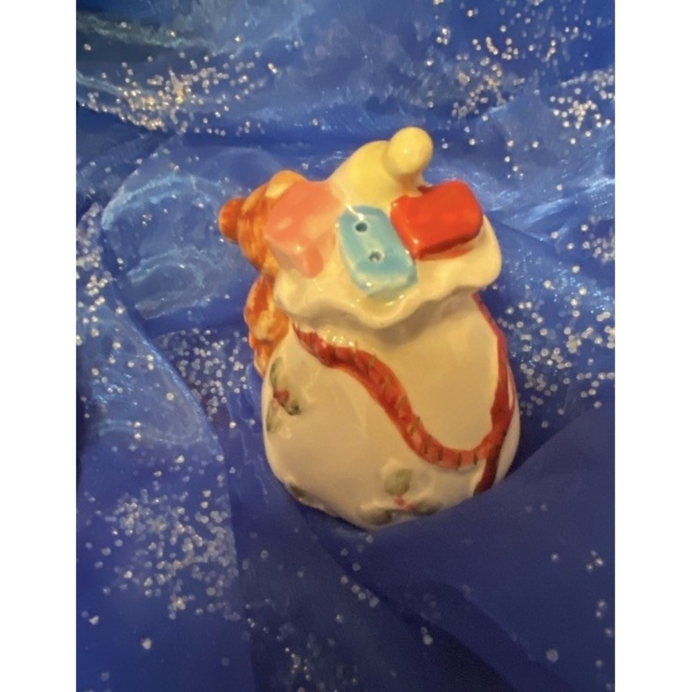 Vintage Mid Century Santa Claus Ceramic Salt and Pepper Shakers from‎ Japan - Picture 3 of 12